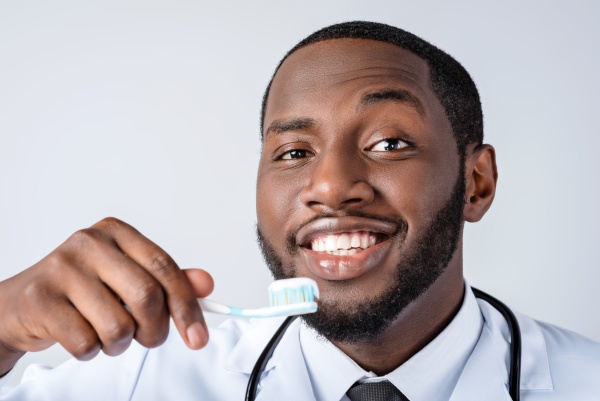 Should You Chew Sugar Free Gum For Dental Health?