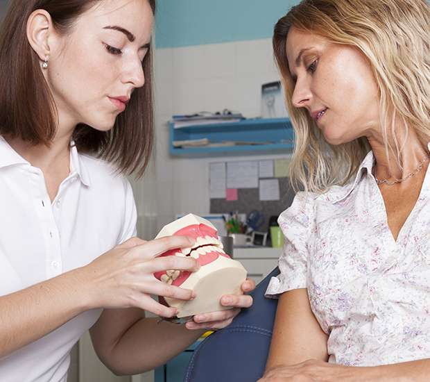 Lincroft What to Expect When Getting Dentures
